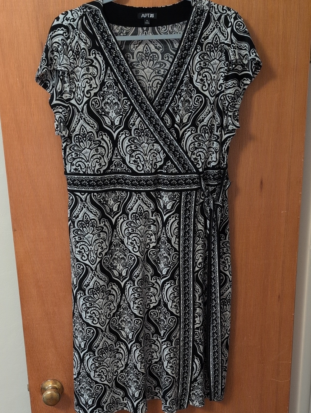 Apt. 9 Black and White Paisley Wrap Dress